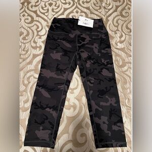 Zyia Forest Camo Luxe Hi Rise Capri